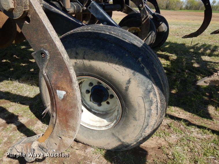 image for item HR9229 Case IH Ecolo-Tiger 870  disk ripper