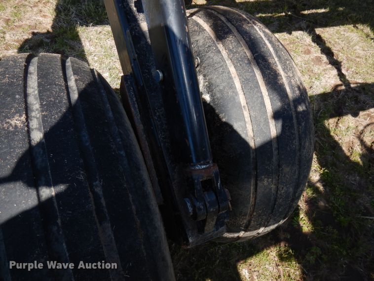 image for item HR9229 Case IH Ecolo-Tiger 870  disk ripper