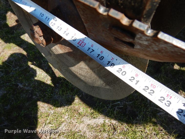 image for item HR9229 Case IH Ecolo-Tiger 870  disk ripper