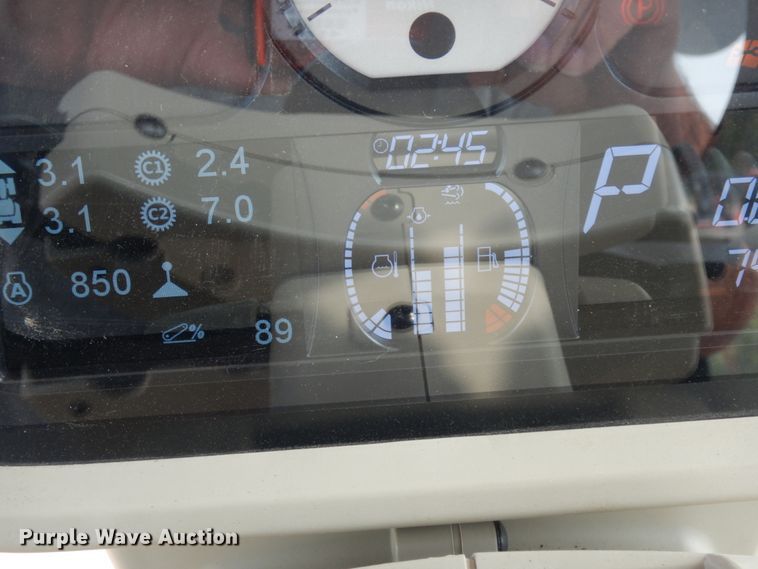 image for item HR9682 2019 Massey-Ferguson 7724S  MFWD tractor