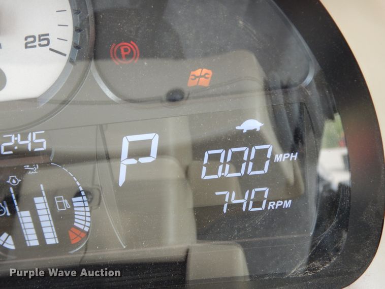 image for item HR9682 2019 Massey-Ferguson 7724S  MFWD tractor