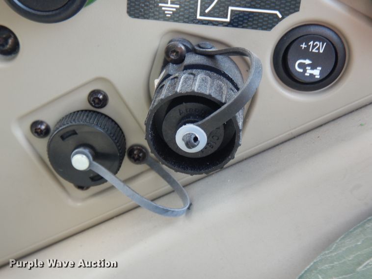 image for item HR9682 2019 Massey-Ferguson 7724S  MFWD tractor