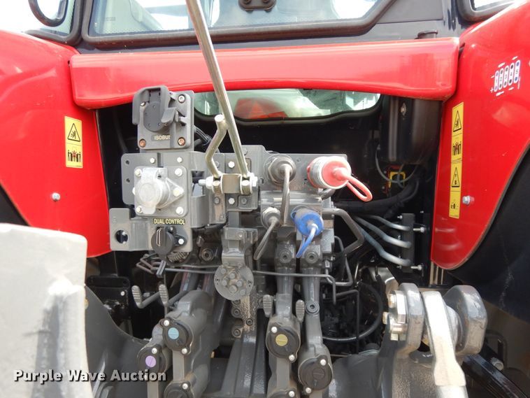 image for item HR9682 2019 Massey-Ferguson 7724S  MFWD tractor