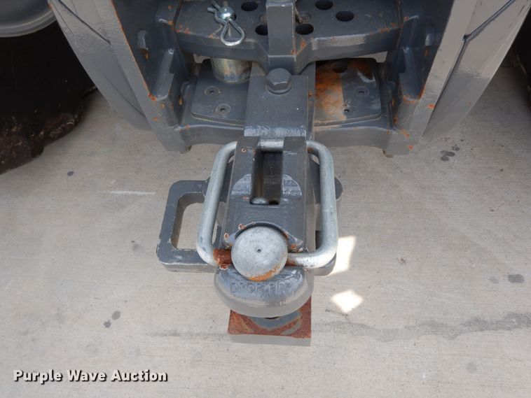 image for item HR9682 2019 Massey-Ferguson 7724S  MFWD tractor