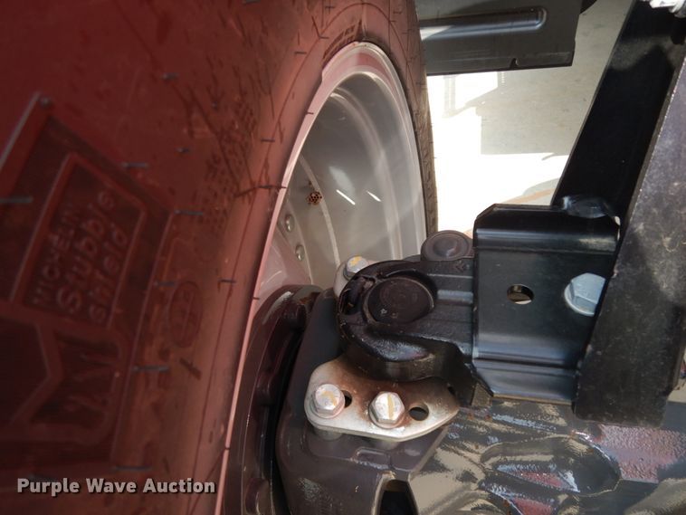 image for item HR9682 2019 Massey-Ferguson 7724S  MFWD tractor