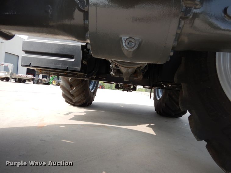 image for item HR9682 2019 Massey-Ferguson 7724S  MFWD tractor