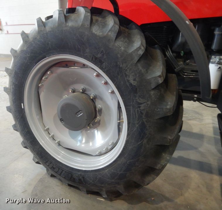 image for item HR9682 2019 Massey-Ferguson 7724S  MFWD tractor