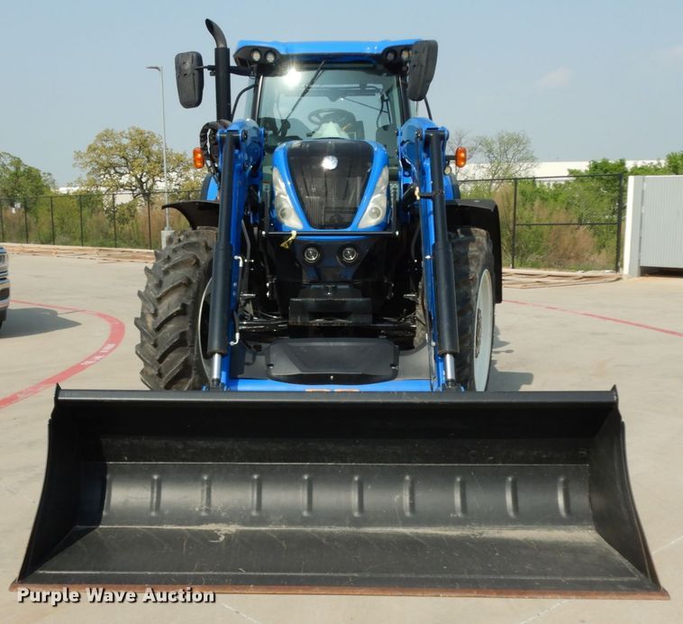 image for item HR9700 2016 New Holland T7.245  MFWD tractor