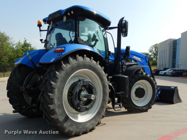 image for item HR9700 2016 New Holland T7.245  MFWD tractor