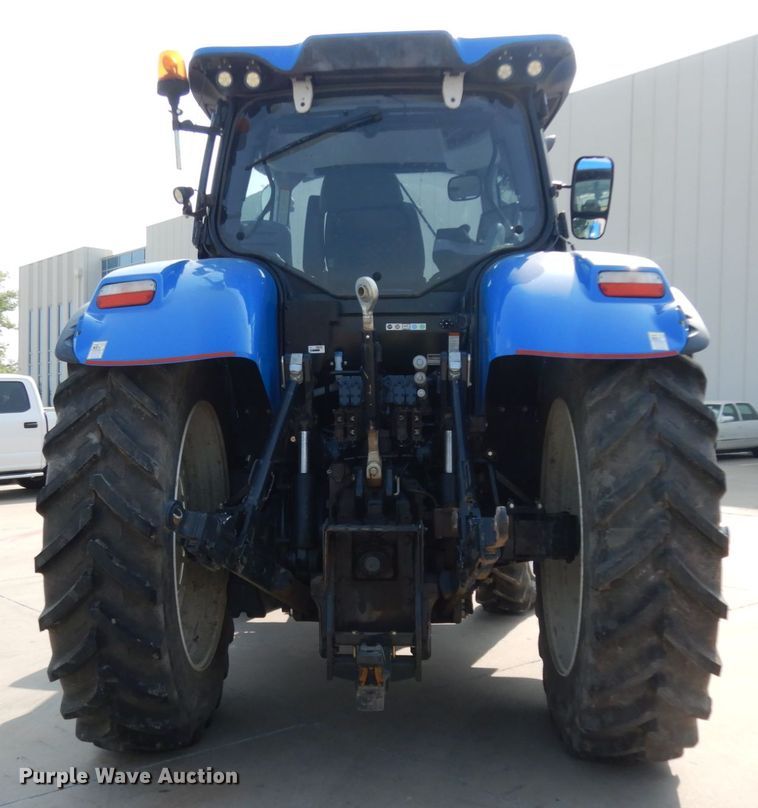 image for item HR9700 2016 New Holland T7.245  MFWD tractor