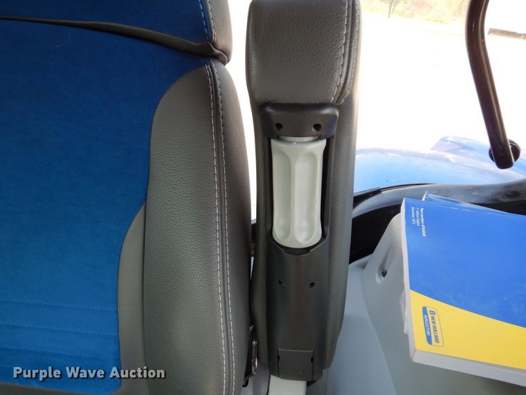 image for item HR9700 2016 New Holland T7.245  MFWD tractor