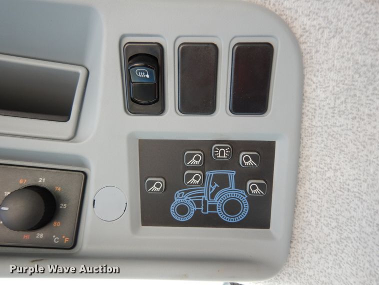 image for item HR9700 2016 New Holland T7.245  MFWD tractor