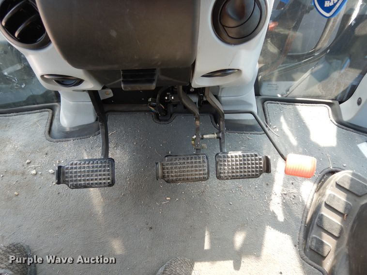 image for item HR9700 2016 New Holland T7.245  MFWD tractor