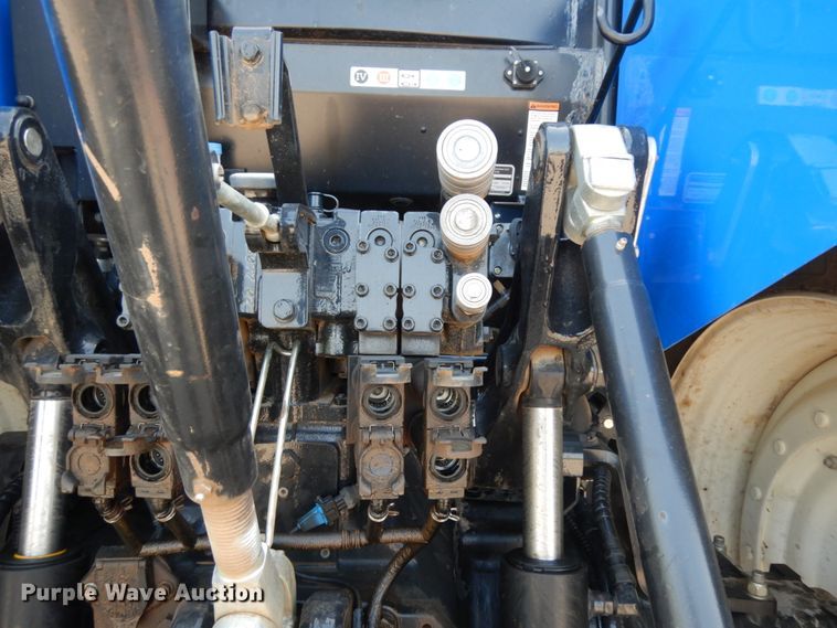 image for item HR9700 2016 New Holland T7.245  MFWD tractor