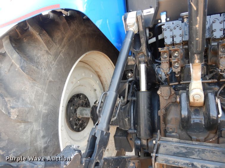 image for item HR9700 2016 New Holland T7.245  MFWD tractor