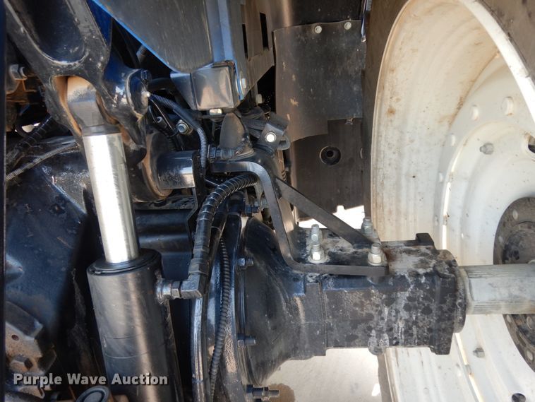 image for item HR9700 2016 New Holland T7.245  MFWD tractor