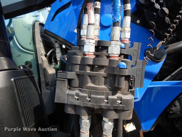 image for item HR9700 2016 New Holland T7.245  MFWD tractor