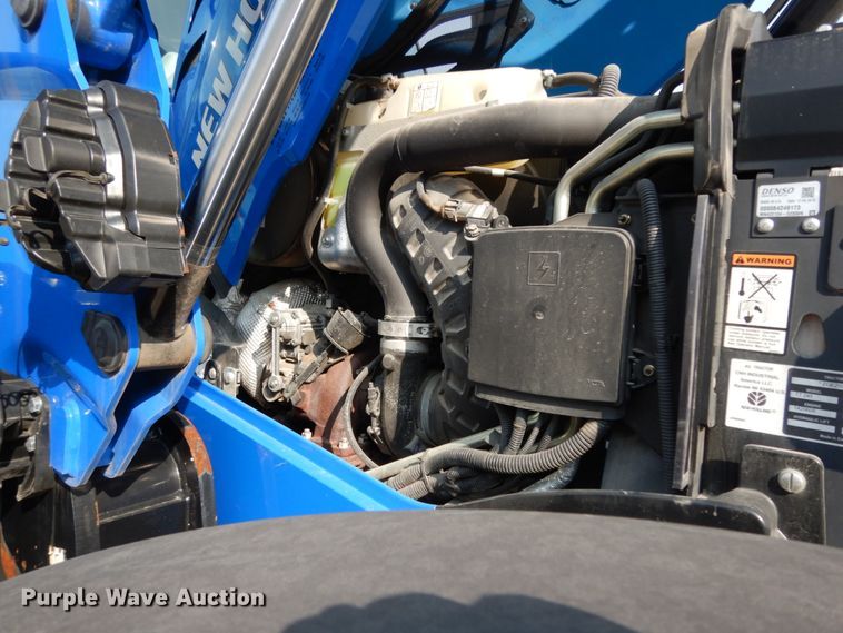 image for item HR9700 2016 New Holland T7.245  MFWD tractor