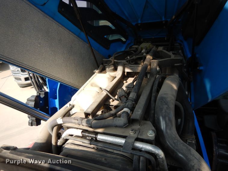 image for item HR9700 2016 New Holland T7.245  MFWD tractor