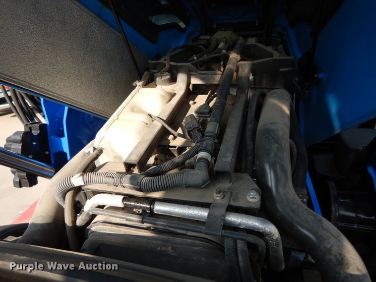 image for item HR9700 2016 New Holland T7.245  MFWD tractor