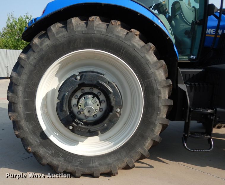 image for item HR9700 2016 New Holland T7.245  MFWD tractor