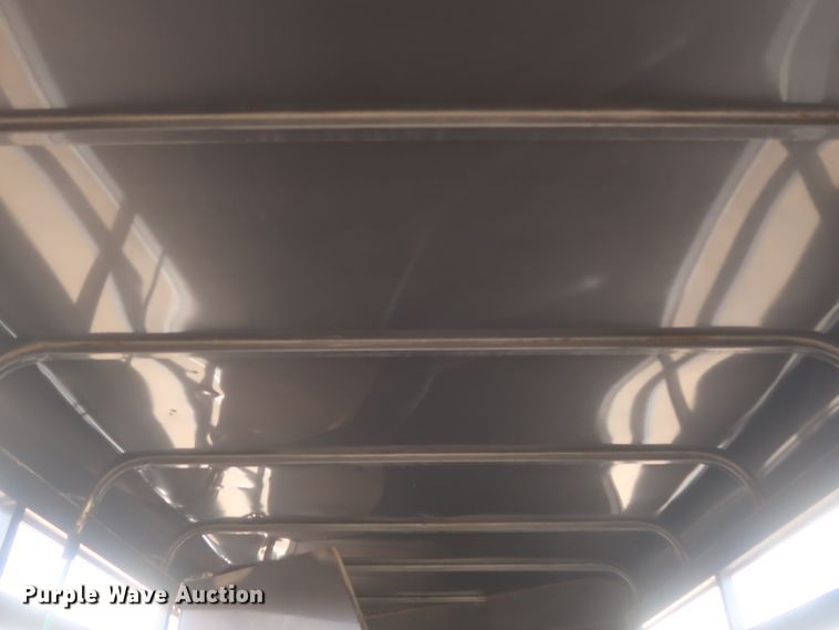 image for item HT9673 2003 Legend Stockman Sport  livestock trailer