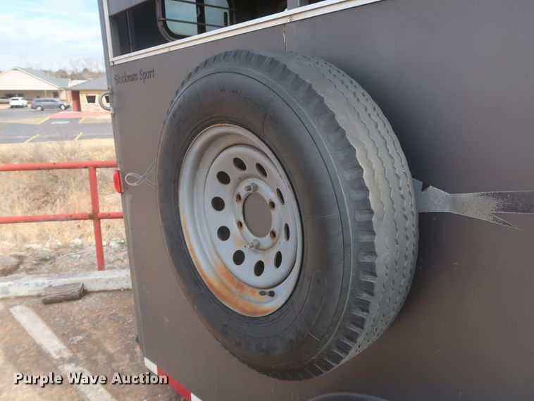 image for item HT9673 2003 Legend Stockman Sport  livestock trailer