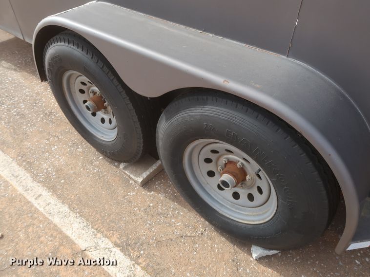 image for item HT9673 2003 Legend Stockman Sport  livestock trailer