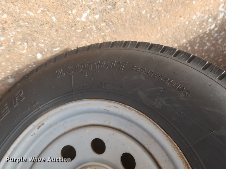 image for item HT9673 2003 Legend Stockman Sport  livestock trailer