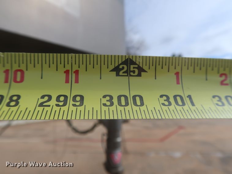 image for item HT9673 2003 Legend Stockman Sport  livestock trailer