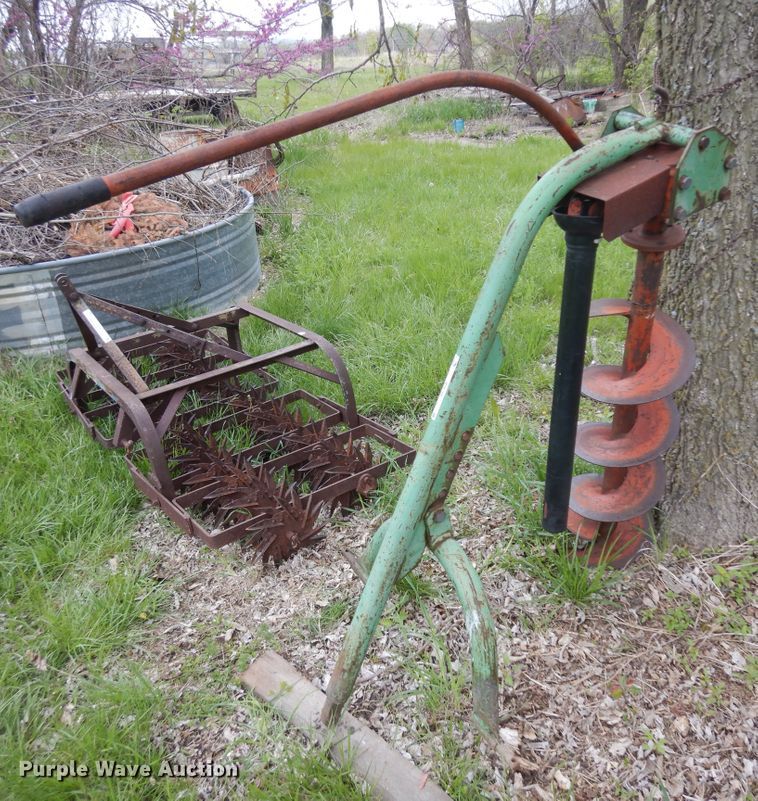 image for item ID9766 Continental Belton QP post hole auger