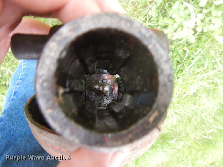 image for item ID9769 New Holland Hayliner 276  small square baler