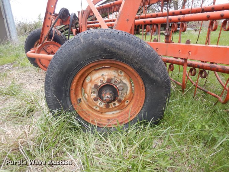 image for item ID9770 Allis Chalmers hay rake