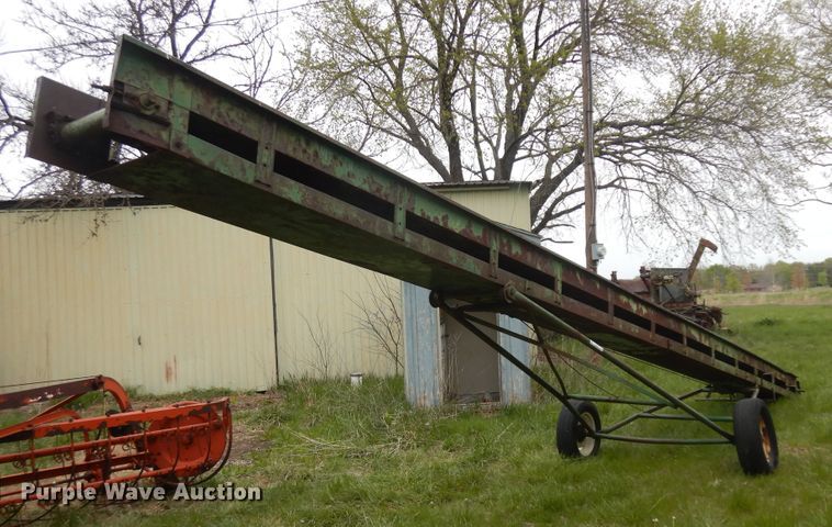 image for item ID9771 Hay bale elevator