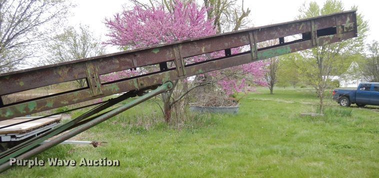 image for item ID9771 Hay bale elevator