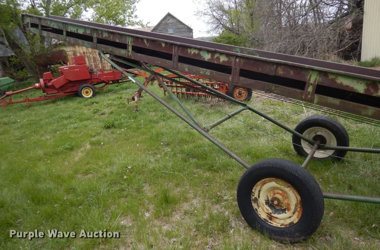 image for item ID9771 Hay bale elevator