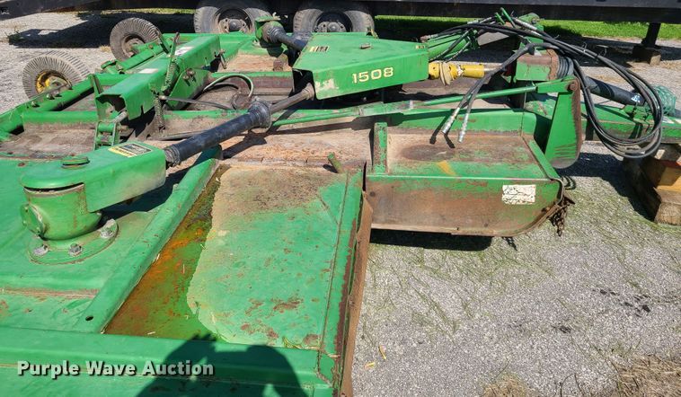 image for item IJ9035 John Deere 1508  batwing rotary mower