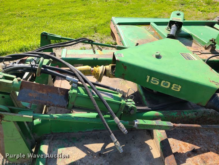image for item IJ9035 John Deere 1508  batwing rotary mower
