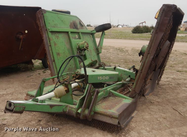 image for item IJ9291 John Deere 1508  batwing rotary mower