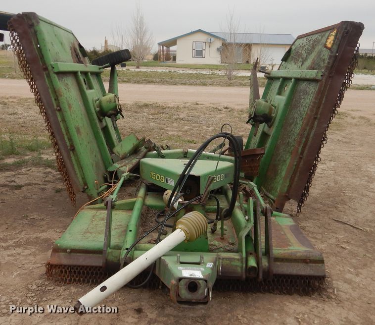 image for item IJ9291 John Deere 1508  batwing rotary mower