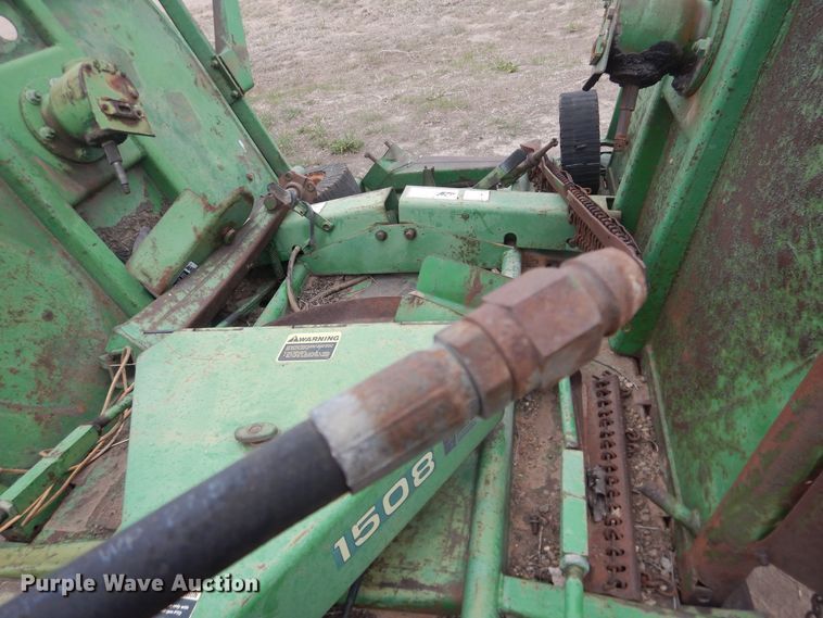 image for item IJ9291 John Deere 1508  batwing rotary mower