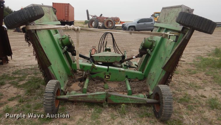 image for item IJ9293 John Deere 1508  batwing rotary mower