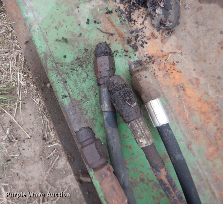 image for item IJ9293 John Deere 1508  batwing rotary mower