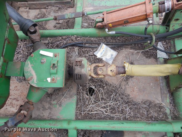 image for item IJ9293 John Deere 1508  batwing rotary mower