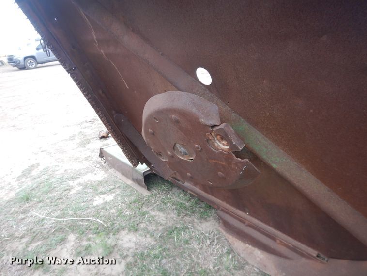 image for item IJ9293 John Deere 1508  batwing rotary mower