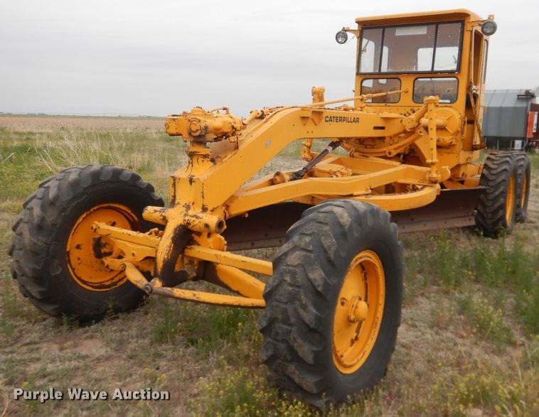 image for item IJ9314 Caterpillar 112  rigid frame motor grader