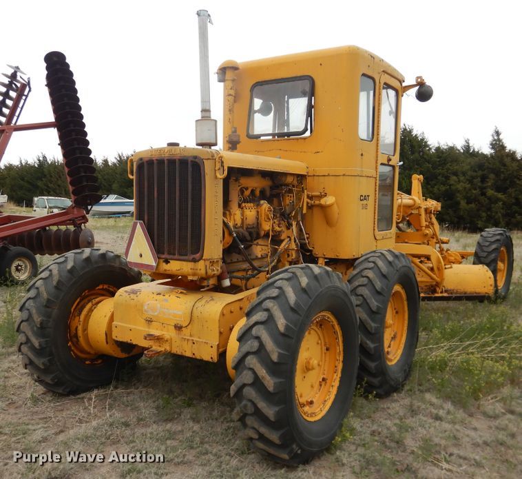 image for item IJ9314 Caterpillar 112  rigid frame motor grader