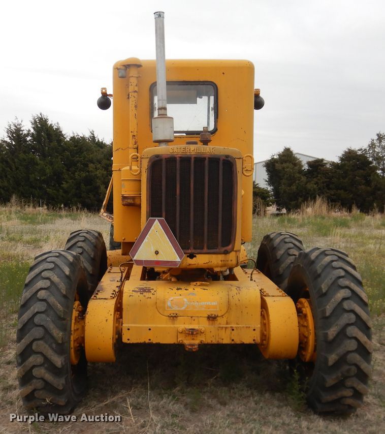 image for item IJ9314 Caterpillar 112  rigid frame motor grader