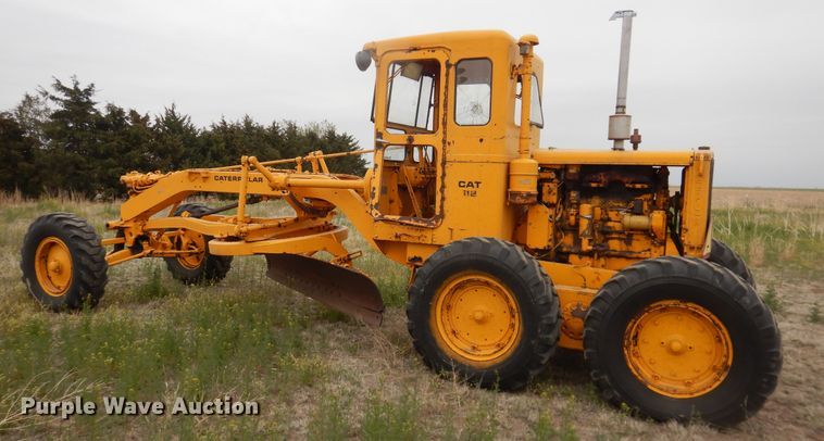 image for item IJ9314 Caterpillar 112  rigid frame motor grader