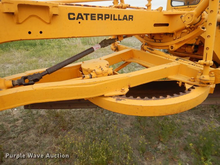image for item IJ9314 Caterpillar 112  rigid frame motor grader